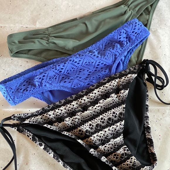 Mossimo & hot water Other - Set of 3 Bathing suit bikini bottoms lot bundle SM